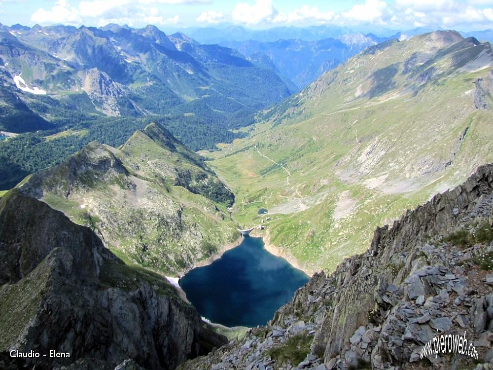 19 Lago del Diavolo dal Monte Aga.JPG